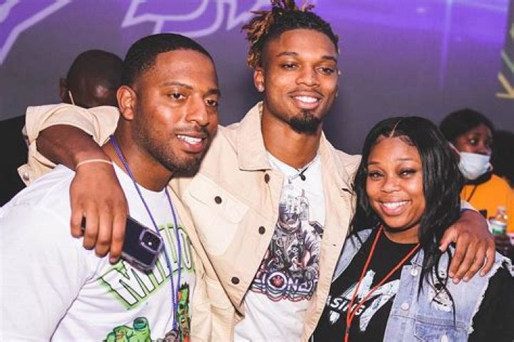 Damar Hamlin's Family Status Revealed